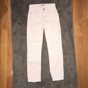 Brand:Indigo Rein, Size:0, Width:23 & Length:26, Color: white